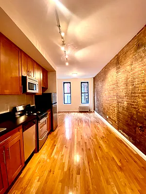 Rented by City & Suburban | media 9