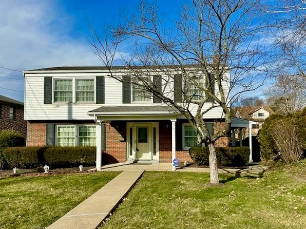 120 Woodlawn Dr, Homestead, PA 15120