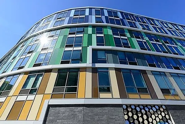 Rented by LCOR | media 21