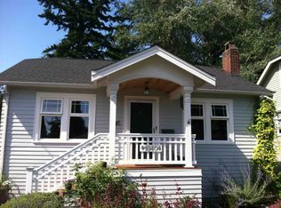 1040 NE 90th St, Seattle, WA 98115