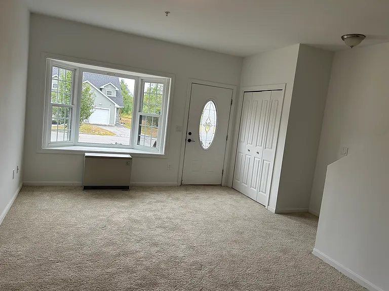 110 Trinity Cir #A — Photo 4
