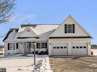 128 Downey Orchard Rd, Falling Waters, WV 25419