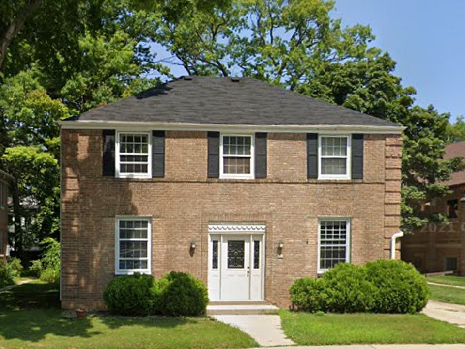 1st image of 840 E Henry Clay St #2