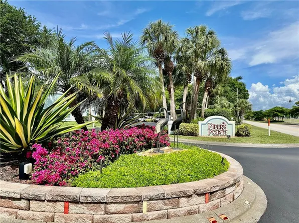 137 Wading Bird Cir #F-204, Naples, FL 34110