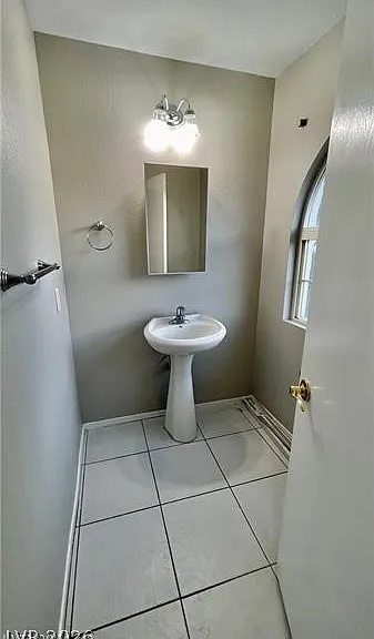 9756 Silver Pebble St — Photo 4