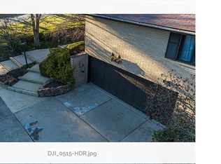 126 Duncan Cir, Beaver, PA 15009