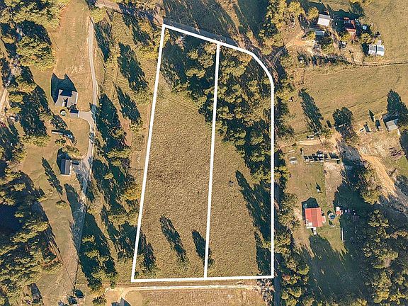 4th image of 1101 Firetower Rd