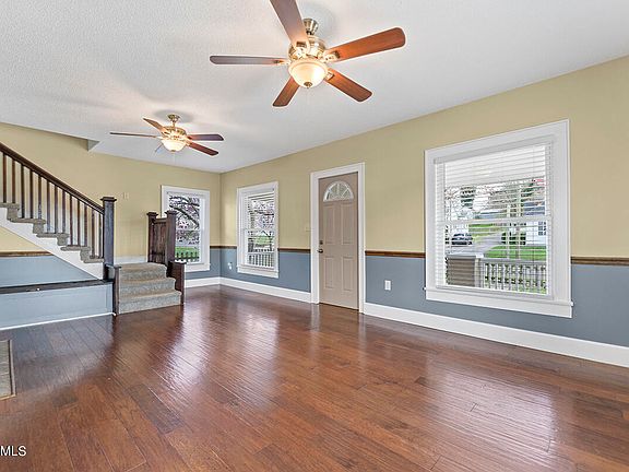 4th image of 1903 Edgewood Ave