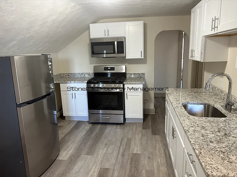 12-16 Bells Ct — Photo 1