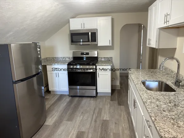 12-16 Bells Court, 12-16 Bells Ct #3, Cumberland, RI 02864