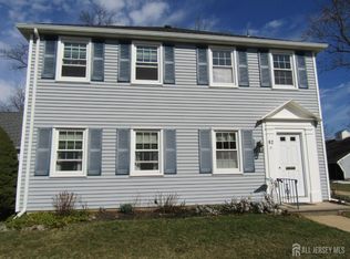 82 Dorset Ln #C, Monroe Township, NJ
