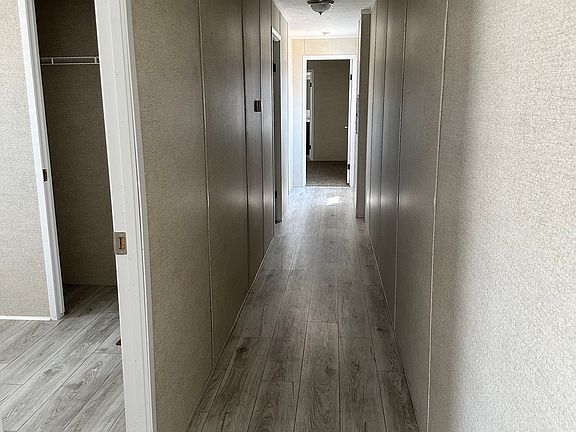 4th image of 431 N 35th Ave #73