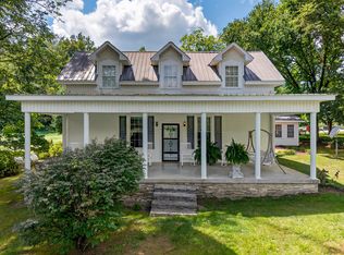 54 Warden Rd, Fayetteville, TN 37334