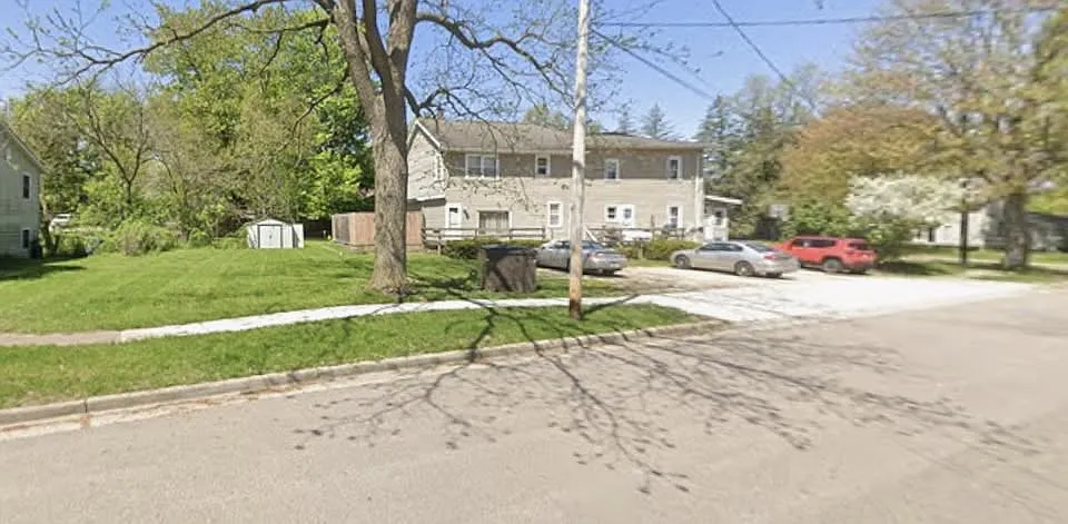 305 W Elm St #2