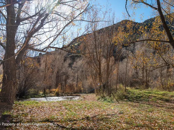 431 Park Ave, New Castle, CO 81647
