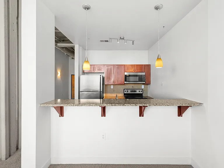 119-121 N 20th St #1 — Photo 53