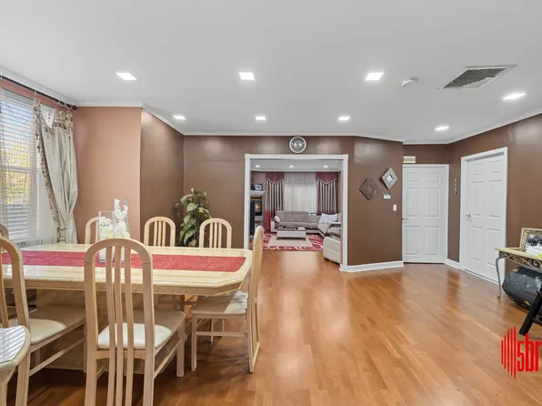 15 Van Sicklen Street image 6 of 38