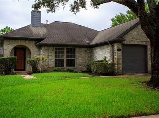 1707 Bonnie Lea Ln, Fresno, TX 77545