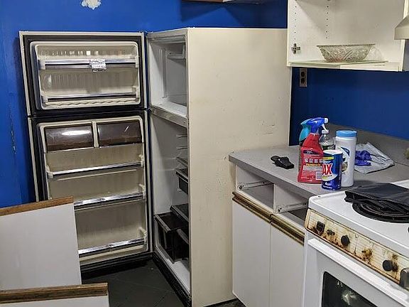 5th image of 999 Forest Ave APT 1G