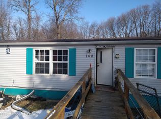 140 Jason Rd, Hazleton, PA 18201