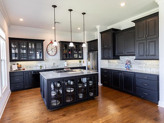 5th image of 102 Sandpiper Ln