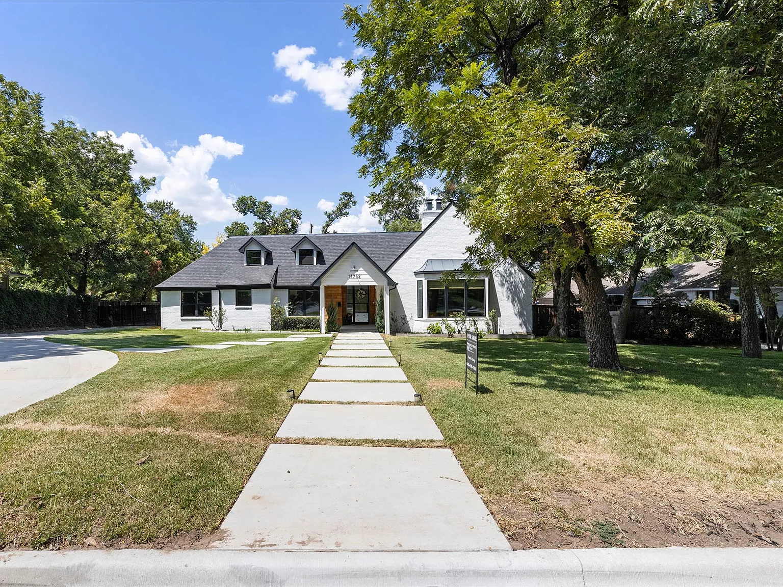 6 bed, 5271 sqft, $10,000 — Photo 1