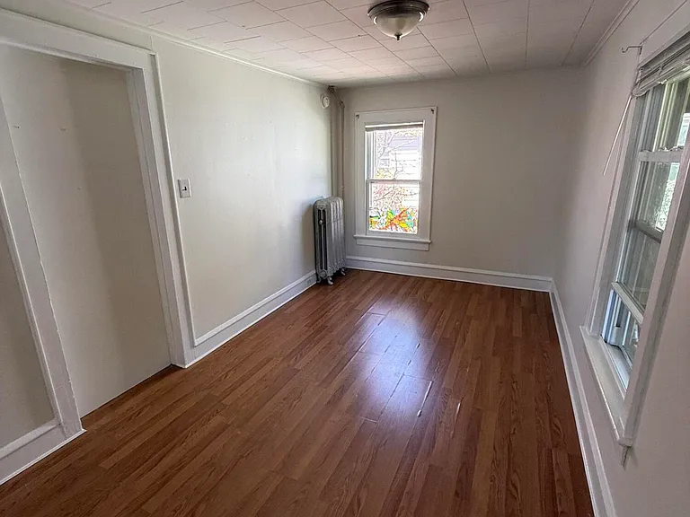 1042 Taylor Ave #2 — Photo 9
