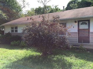 8 Crestland Rd, Asheville, NC 28803