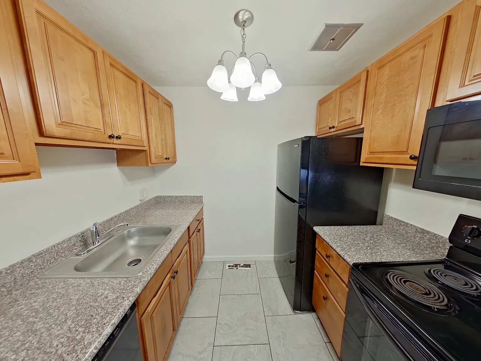 2 bed, $1,175 — Photo 3