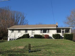 263 W County Rd, Sugarloaf, PA 18249