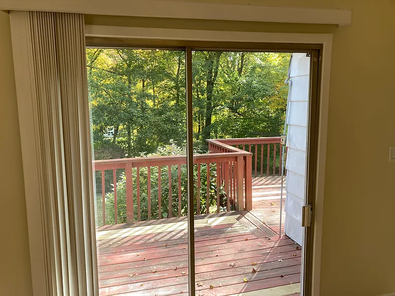 5 Robbins Rd — Photo 5