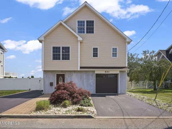 623 Park Avenue, Port Monmouth, NJ 07758