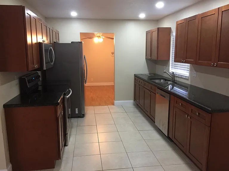 22447 SW 56th Ave — Photo 4
