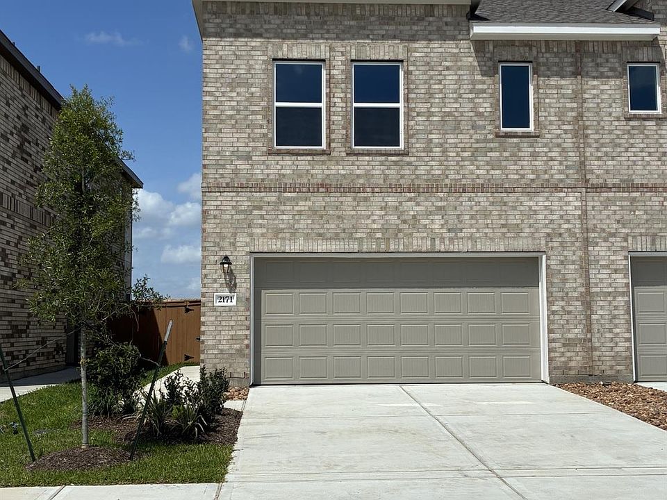 1st image of 2147 Salinas Dr