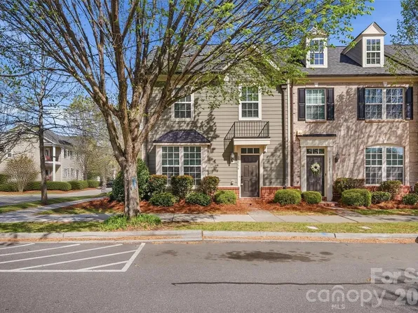 22334 Market St, Cornelius, NC 28031