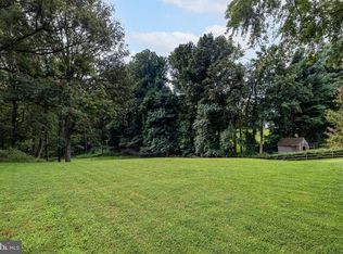 10801 Bryant Pl, Oakton, VA 22124