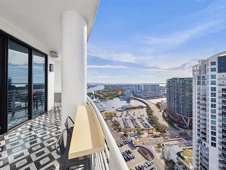 1209 E Cumberland Ave #2601 — Photo 96