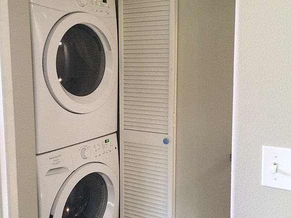 3rd image of 11038 Camarillo St. #18