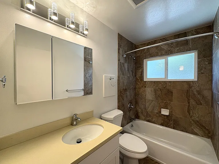 rhor1 — Photo 9