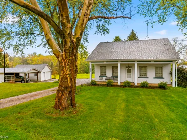 8949 Louisville St NE, Louisville, OH 44641