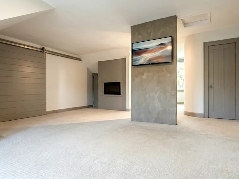 Second Floor Living Space