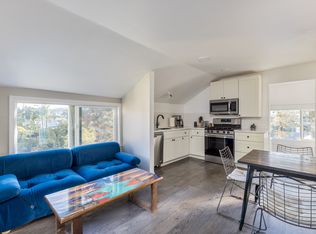 816 Hampshire St #A, San Francisco, CA 94110