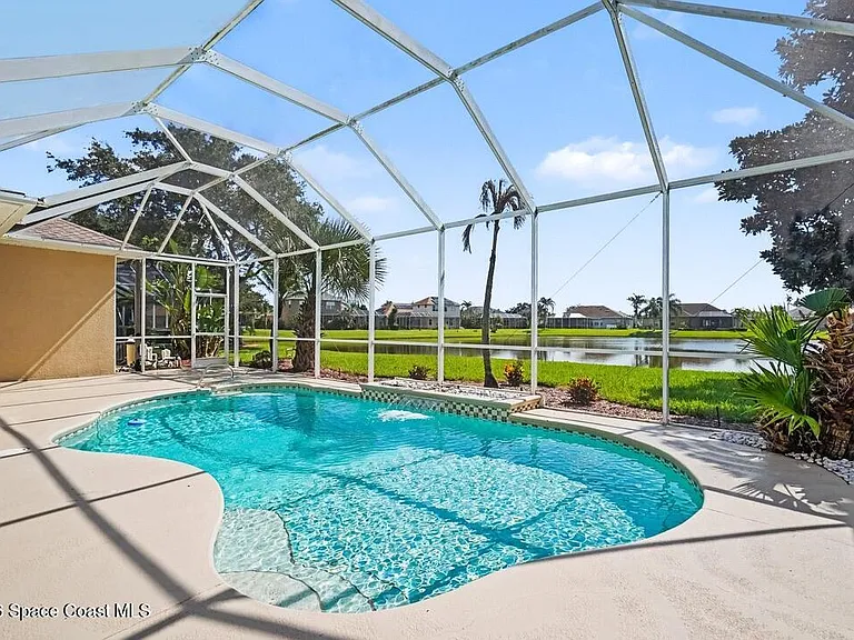 4751 Chardonnay Dr — Photo 2