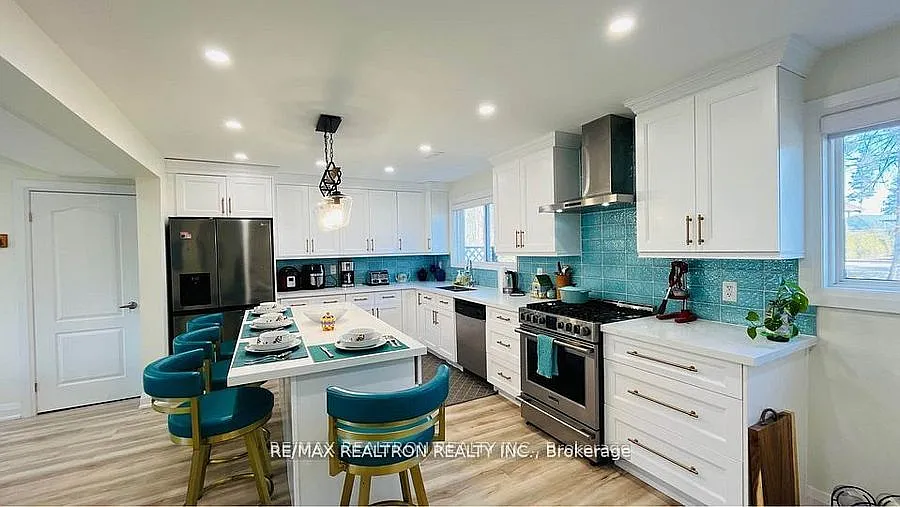 4 bed, $3,500 — Photo 4