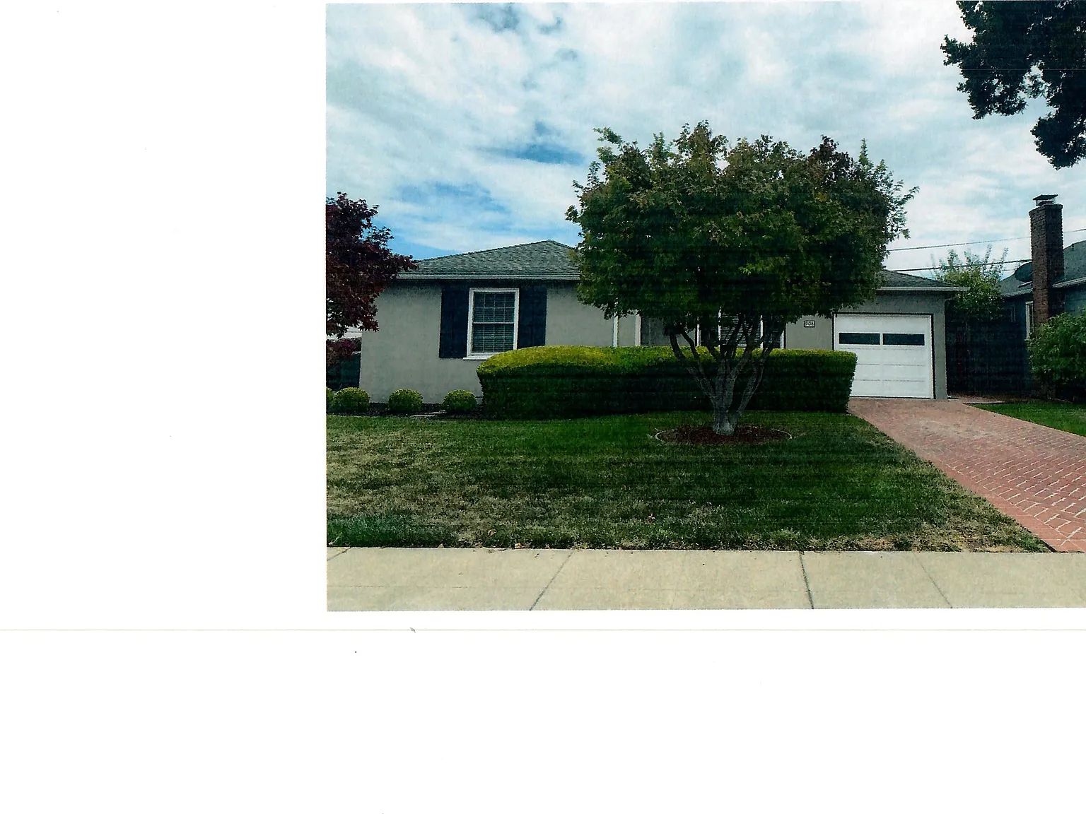 908 E Grant Pl — Photo 1
