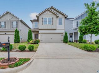 7211 Elmcroft Ave NW, Huntsville, AL 35806