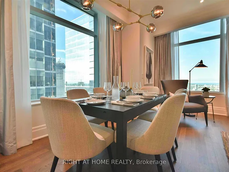 311 Bay St #3503 — Photo 7