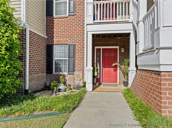 300 Bubble Creek Ct Unit 1, Fayetteville, NC 28311