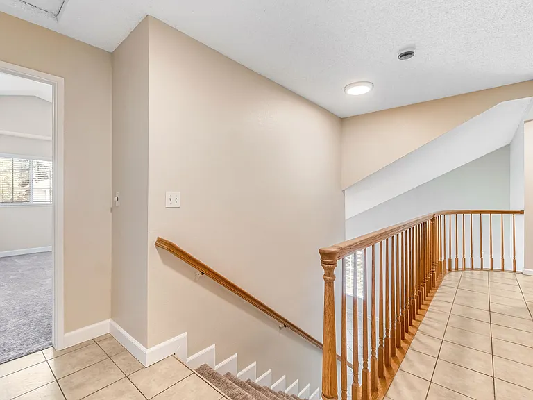 6733 N Warren Ave — Photo 21
