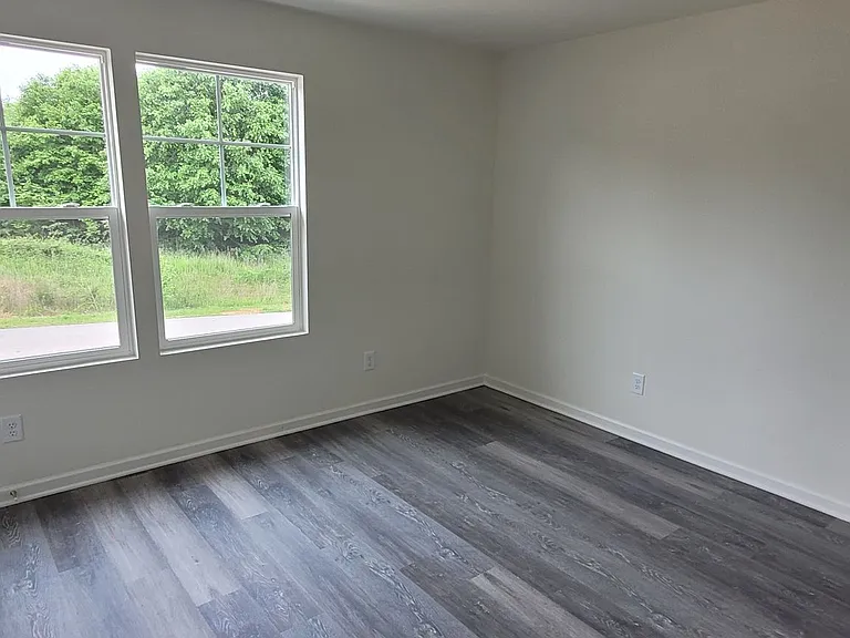 133 Slate Dr — Photo 9